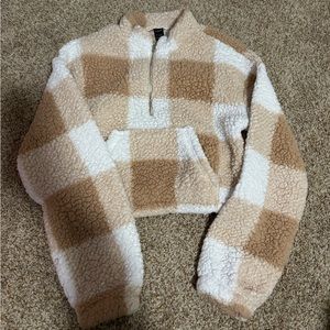 SHEIN Fuzzy Cropped sweatshirt with Pocket!